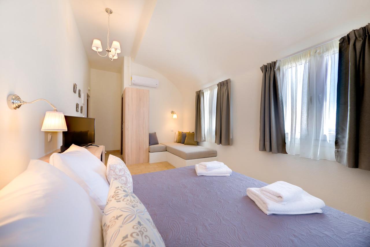 Alexander'S Great View Aparthotel Fira  Exterior photo